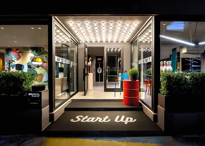 Up Hotel